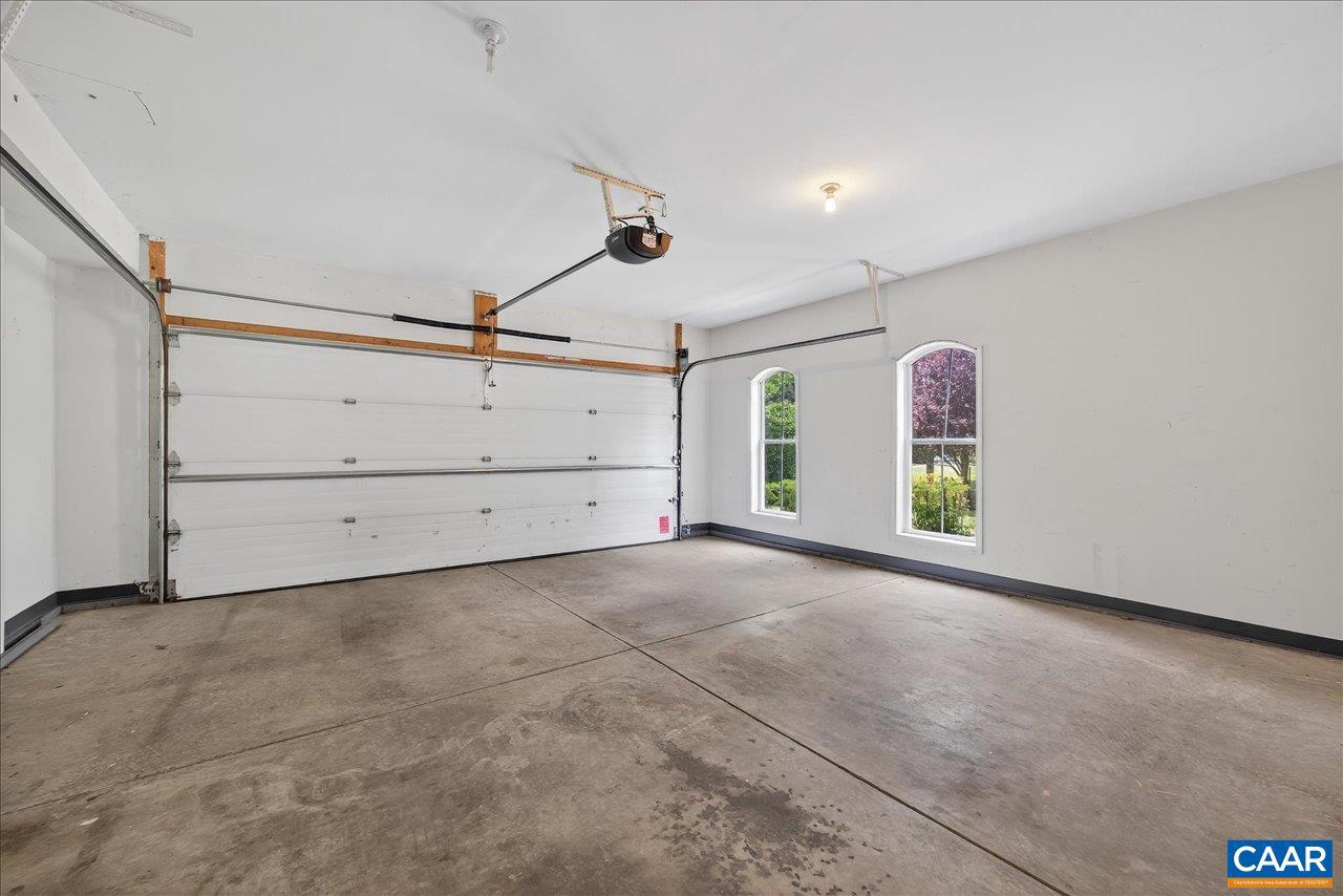 1305 GATE POST LN, CHARLOTTESVILLE, Virginia 22901, 3 Bedrooms Bedrooms, ,2 BathroomsBathrooms,Residential,For sale,1305 GATE POST LN,660680 MLS # 660680