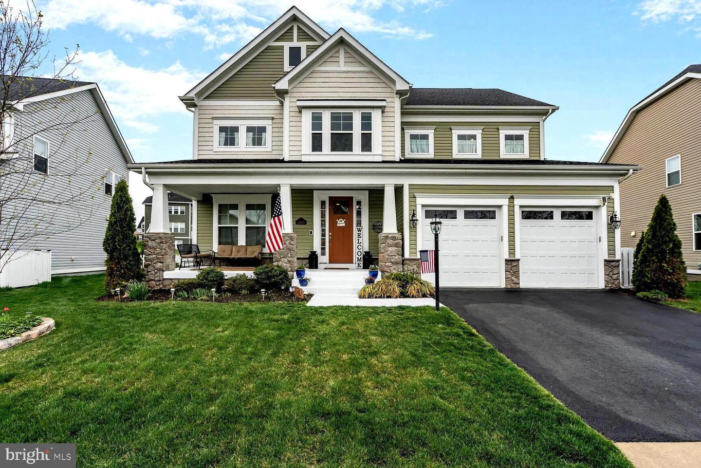 23631 GLENMALLIE CT, ALDIE, Virginia 20105, 4 Bedrooms Bedrooms, ,4 BathroomsBathrooms,Residential,For sale,23631 GLENMALLIE CT,VALO2089996 MLS # VALO2089996