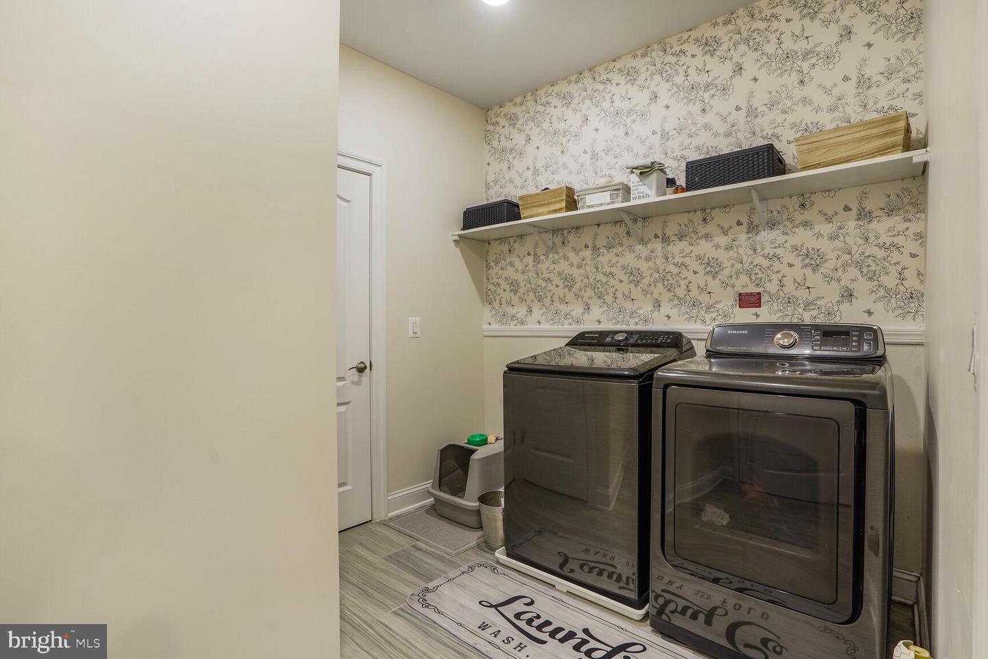 23631 GLENMALLIE CT, ALDIE, Virginia 20105, 4 Bedrooms Bedrooms, ,4 BathroomsBathrooms,Residential,For sale,23631 GLENMALLIE CT,VALO2089996 MLS # VALO2089996