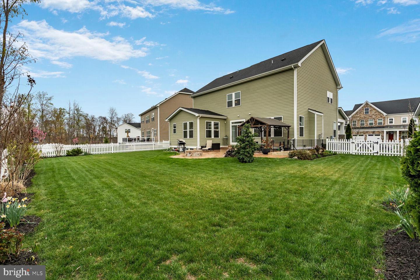 23631 GLENMALLIE CT, ALDIE, Virginia 20105, 4 Bedrooms Bedrooms, ,4 BathroomsBathrooms,Residential,For sale,23631 GLENMALLIE CT,VALO2089996 MLS # VALO2089996