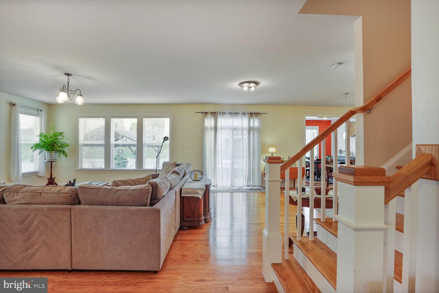23631 GLENMALLIE CT, ALDIE, Virginia 20105, 4 Bedrooms Bedrooms, ,4 BathroomsBathrooms,Residential,For sale,23631 GLENMALLIE CT,VALO2089996 MLS # VALO2089996