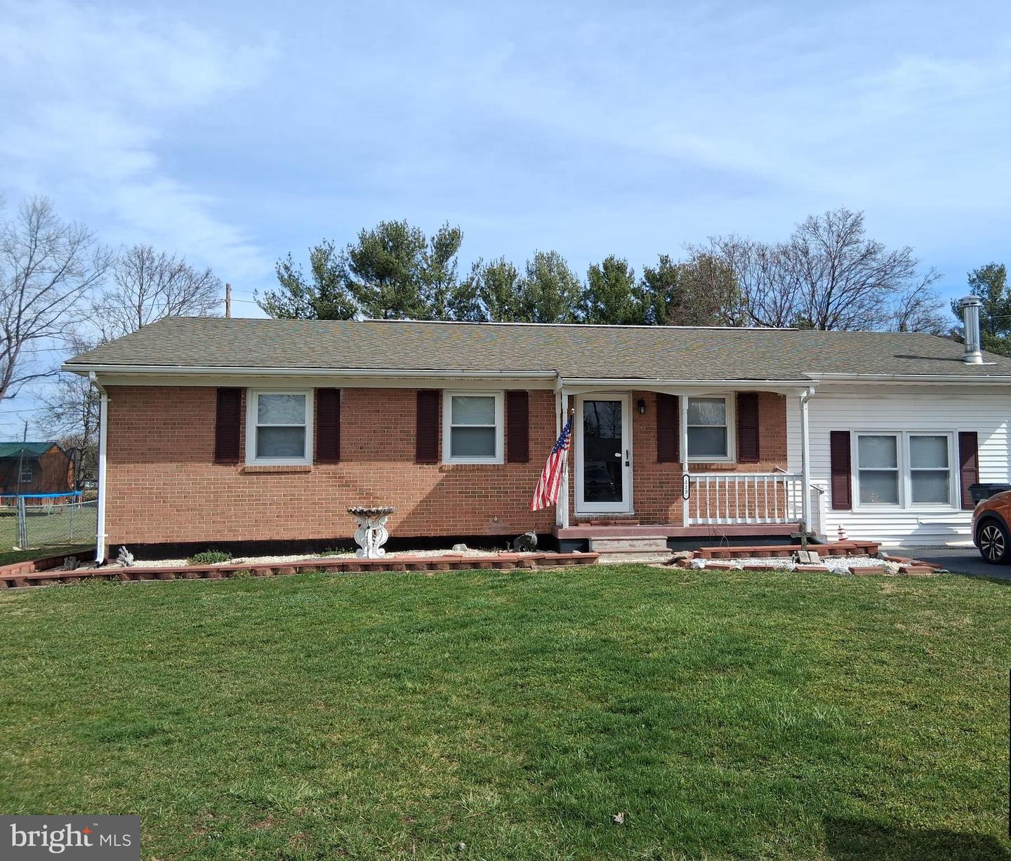 113 MEADOWLARK LN, STEPHENS CITY, Virginia 22655, 3 Bedrooms Bedrooms, ,1 BathroomBathrooms,Residential,For sale,113 MEADOWLARK LN,VAFV2032914 MLS # VAFV2032914