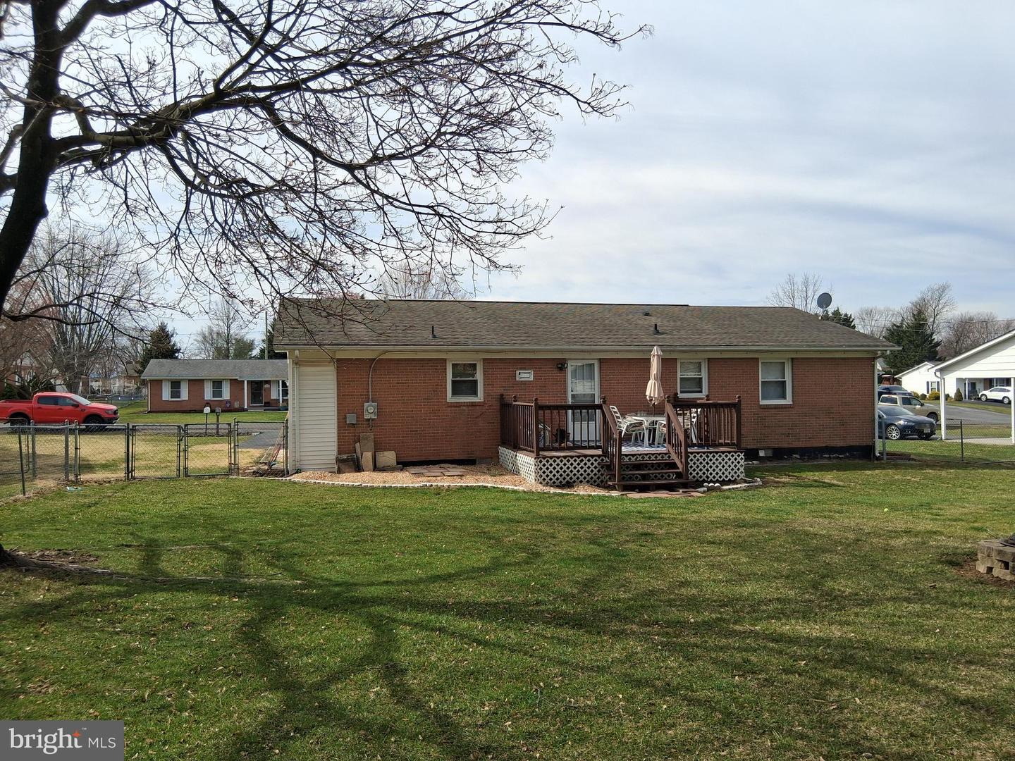 113 MEADOWLARK LN, STEPHENS CITY, Virginia 22655, 3 Bedrooms Bedrooms, ,1 BathroomBathrooms,Residential,For sale,113 MEADOWLARK LN,VAFV2032914 MLS # VAFV2032914