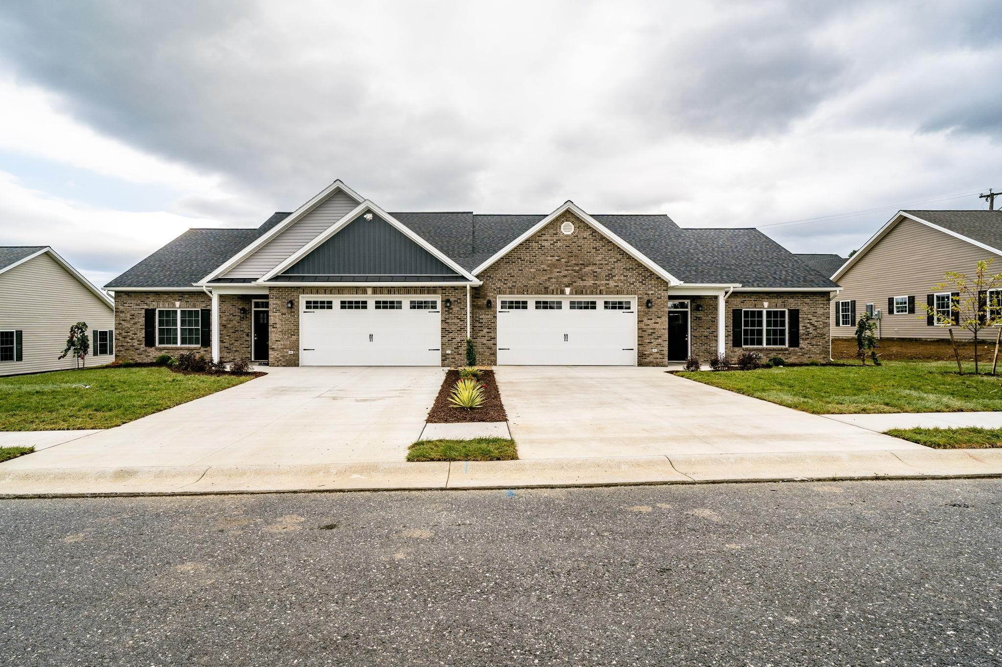 252 FREEMONT CIR, BROADWAY, Virginia 22815, 3 Bedrooms Bedrooms, ,2 BathroomsBathrooms,Residential,252 FREEMONT CIR,666865 MLS # 666865