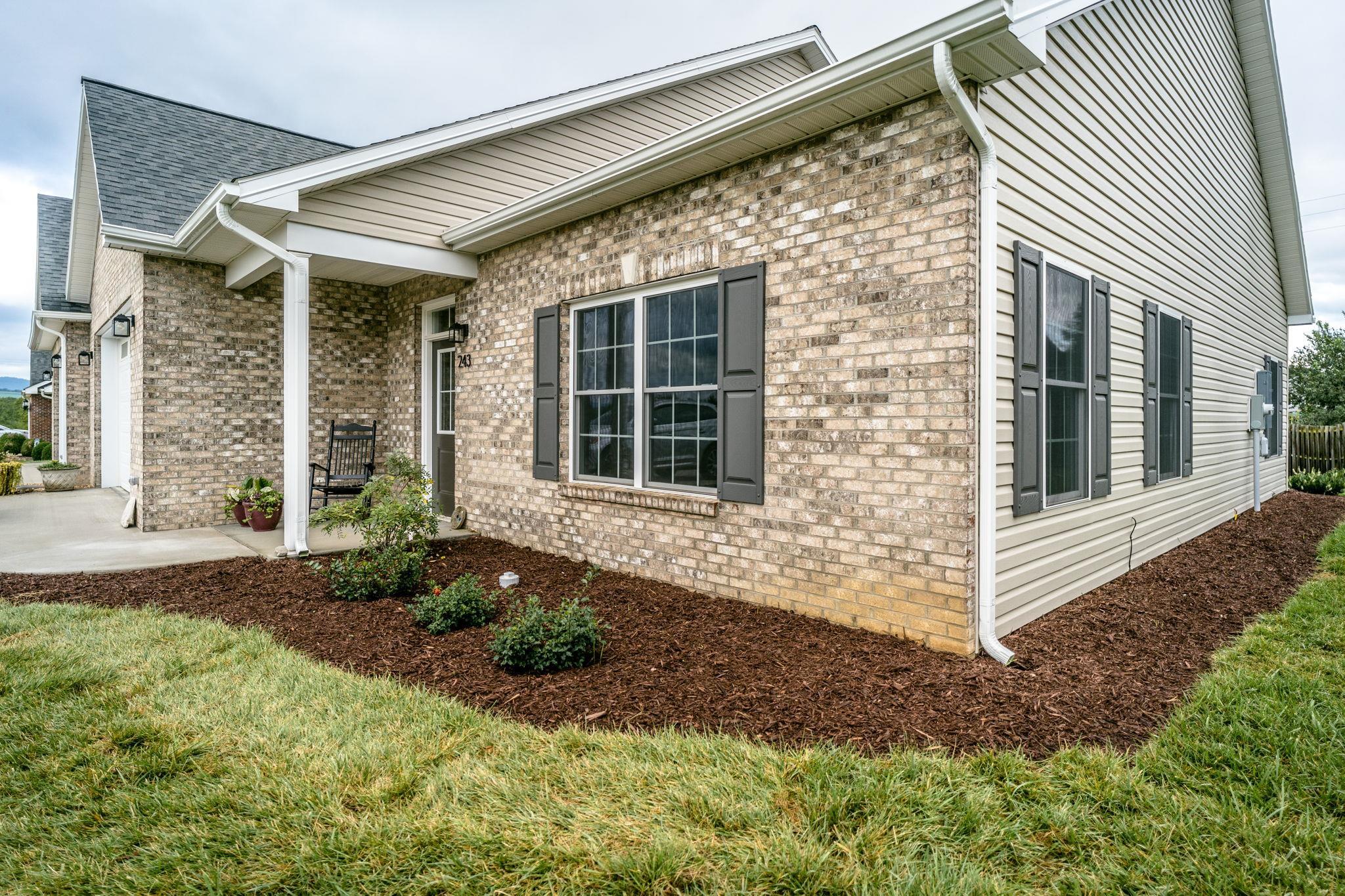 252 FREEMONT CIR, BROADWAY, Virginia 22815, 3 Bedrooms Bedrooms, ,2 BathroomsBathrooms,Residential,252 FREEMONT CIR,666865 MLS # 666865