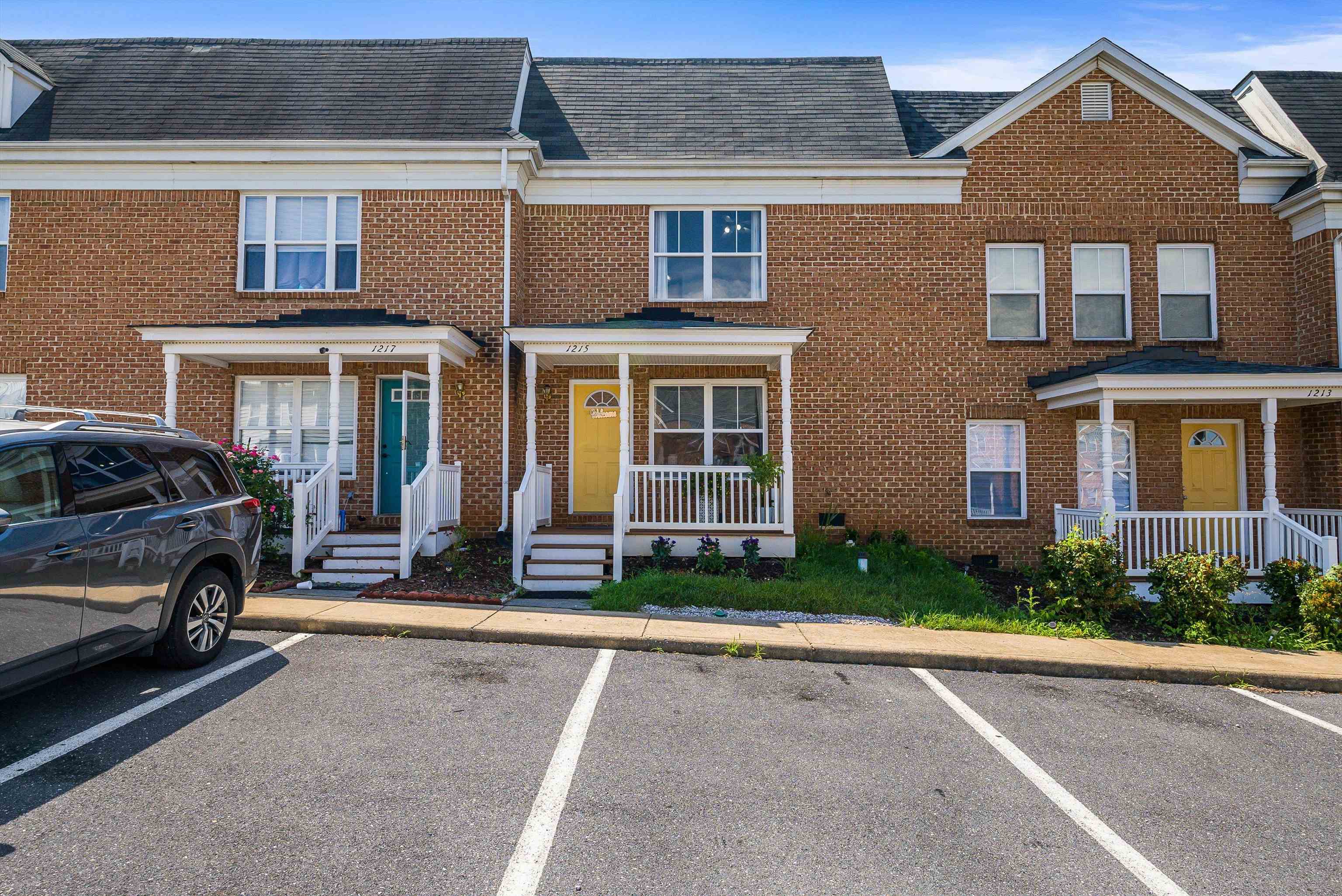 1215 OLD RICHMOND CIR, HARRISONBURG, Virginia 22802, 2 Bedrooms Bedrooms, ,2 BathroomsBathrooms,Residential,1215 OLD RICHMOND CIR,666866 MLS # 666866