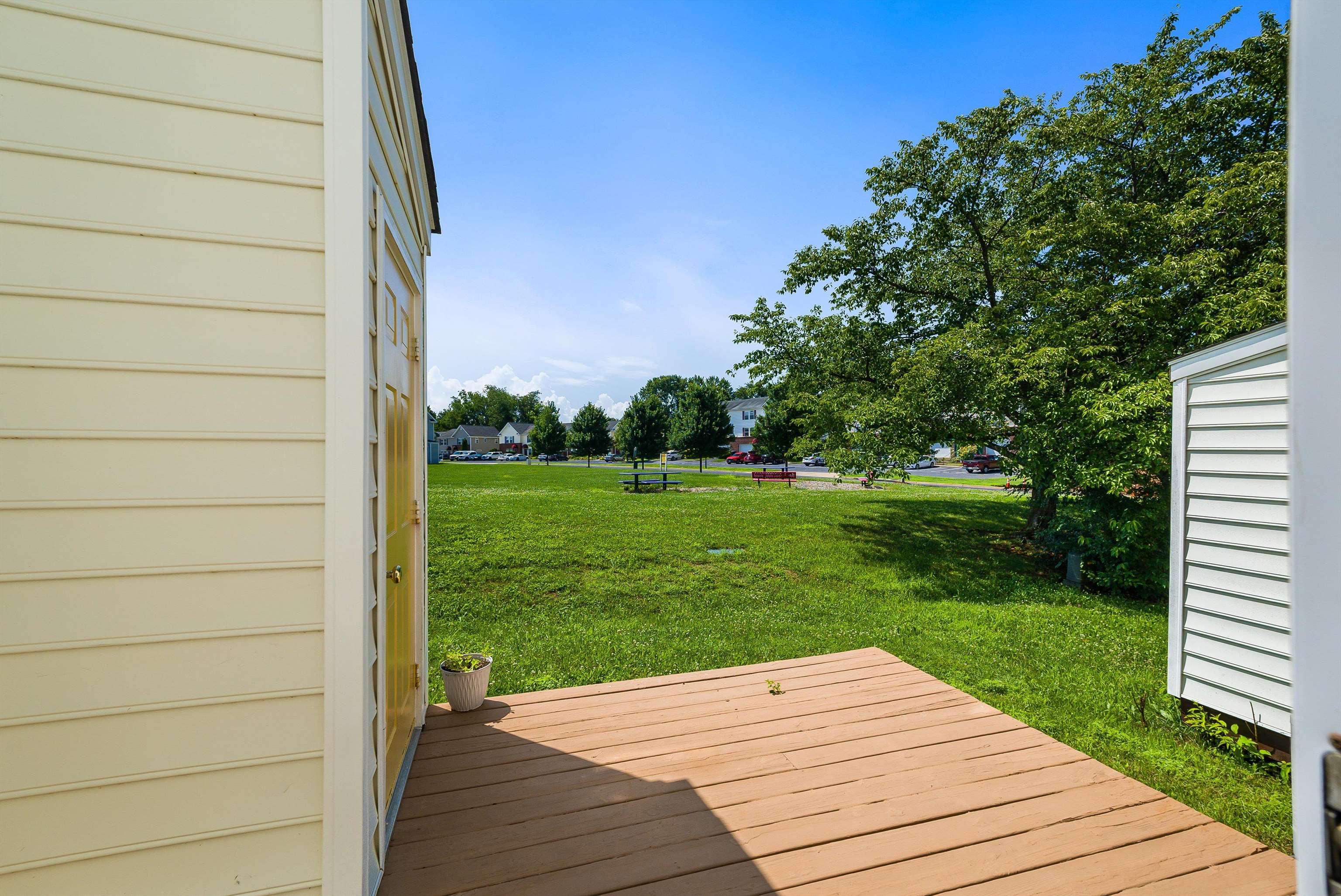 1215 OLD RICHMOND CIR, HARRISONBURG, Virginia 22802, 2 Bedrooms Bedrooms, ,2 BathroomsBathrooms,Residential,1215 OLD RICHMOND CIR,666866 MLS # 666866