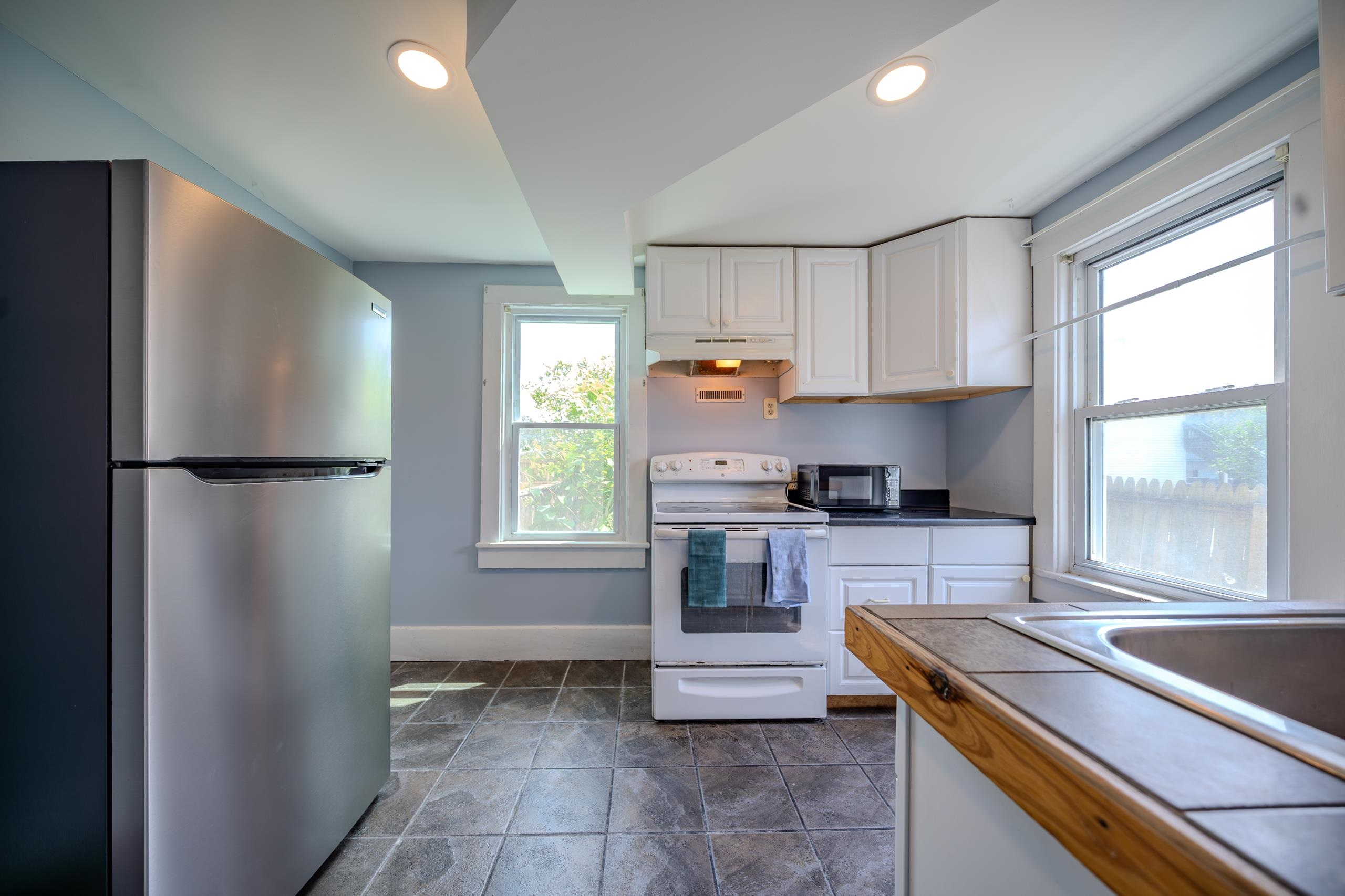 132 NEW YORK AVE, HARRISONBURG, Virginia 22801, 2 Bedrooms Bedrooms, ,1 BathroomBathrooms,Residential,132 NEW YORK AVE,666869 MLS # 666869