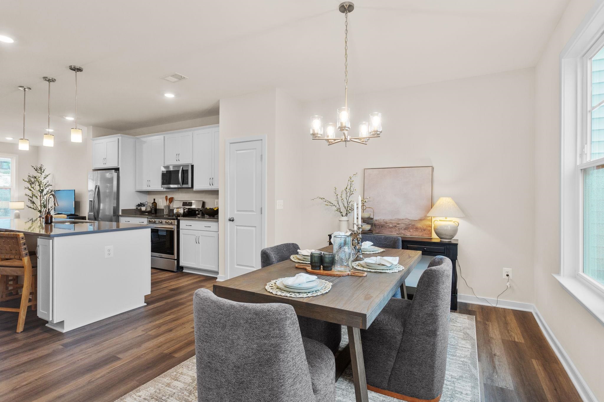 106 SCARLET MAPLE LN, BRIDGEWATER, Virginia 22812, 3 Bedrooms Bedrooms, ,2 BathroomsBathrooms,Residential,The Glen at Cooks Creek,106 SCARLET MAPLE LN,666875 MLS # 666875