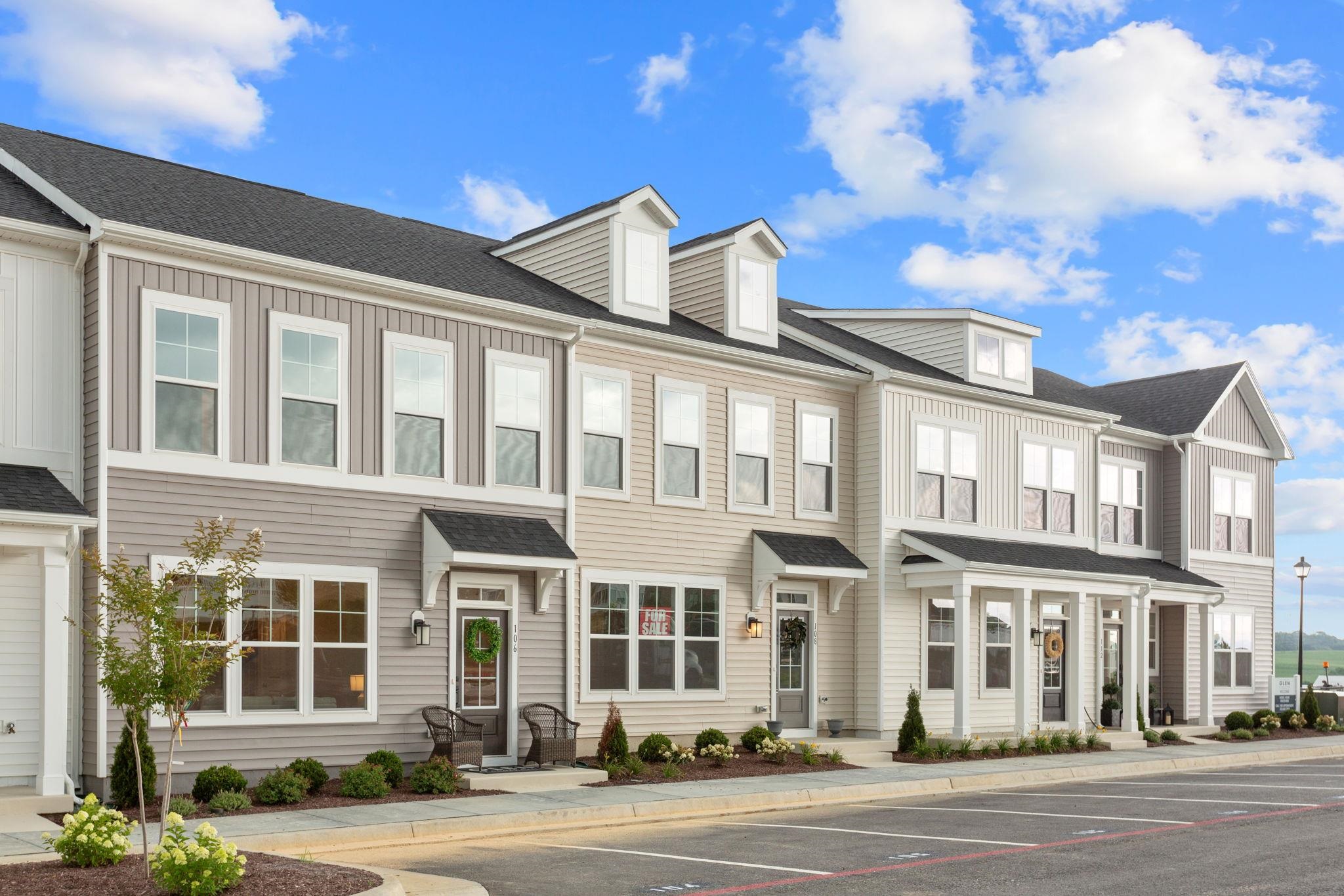 106 SCARLET MAPLE LN, BRIDGEWATER, Virginia 22812, 3 Bedrooms Bedrooms, ,2 BathroomsBathrooms,Residential,The Glen at Cooks Creek,106 SCARLET MAPLE LN,666875 MLS # 666875