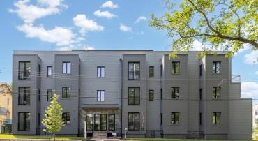 1001 RHODE ISLAND AVE NE #204, WASHINGTON, District Of Columbia 20018, 2 Bedrooms Bedrooms, ,2 BathroomsBathrooms,Residential,For sale,1001 RHODE ISLAND AVE NE #204,DCDC2204060 MLS # DCDC2204060