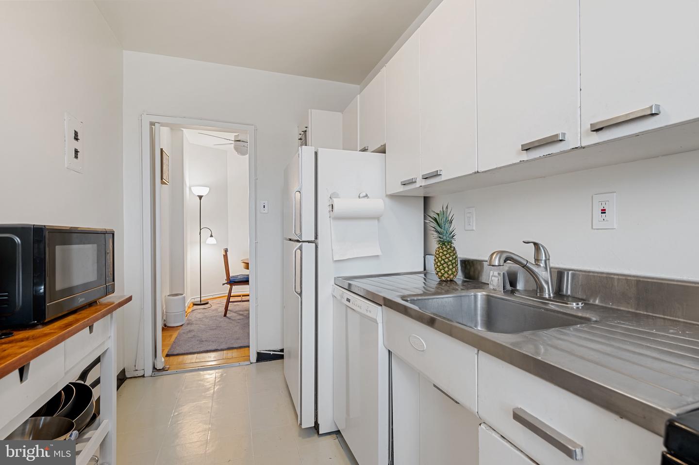 4200 CATHEDRAL AVE NW #1112, WASHINGTON, District Of Columbia 20016, 2 Bedrooms Bedrooms, ,2 BathroomsBathrooms,Residential,For sale,4200 CATHEDRAL AVE NW #1112,DCDC2204124 MLS # DCDC2204124