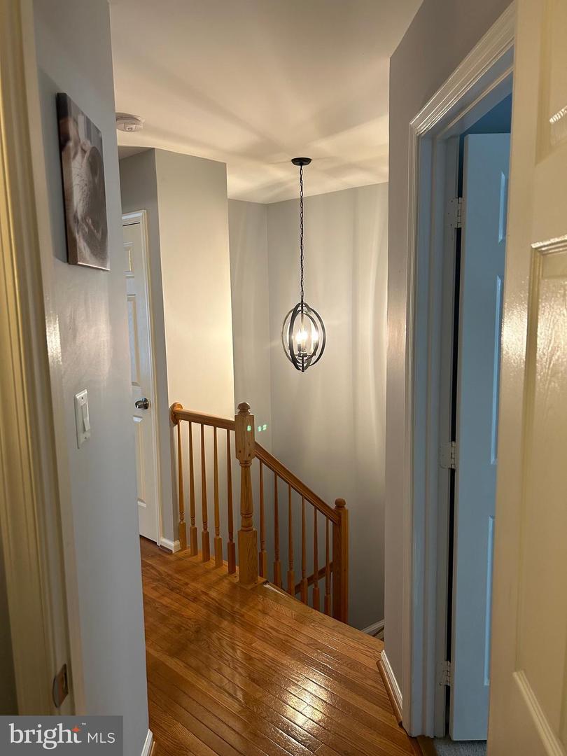 8726 WADEBROOK TER, SPRINGFIELD, Virginia 22153, 3 Bedrooms Bedrooms, ,3 BathroomsBathrooms,Residential,For sale,8726 WADEBROOK TER,VAFX2246458 MLS # VAFX2246458
