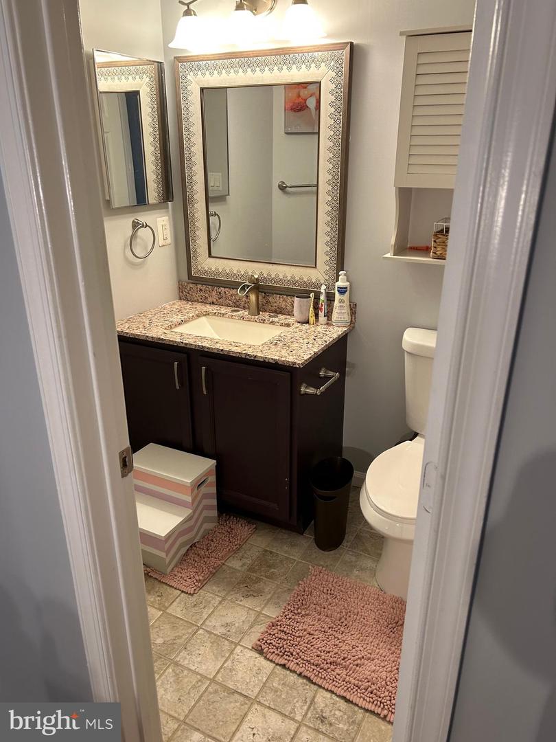 8726 WADEBROOK TER, SPRINGFIELD, Virginia 22153, 3 Bedrooms Bedrooms, ,3 BathroomsBathrooms,Residential,For sale,8726 WADEBROOK TER,VAFX2246458 MLS # VAFX2246458
