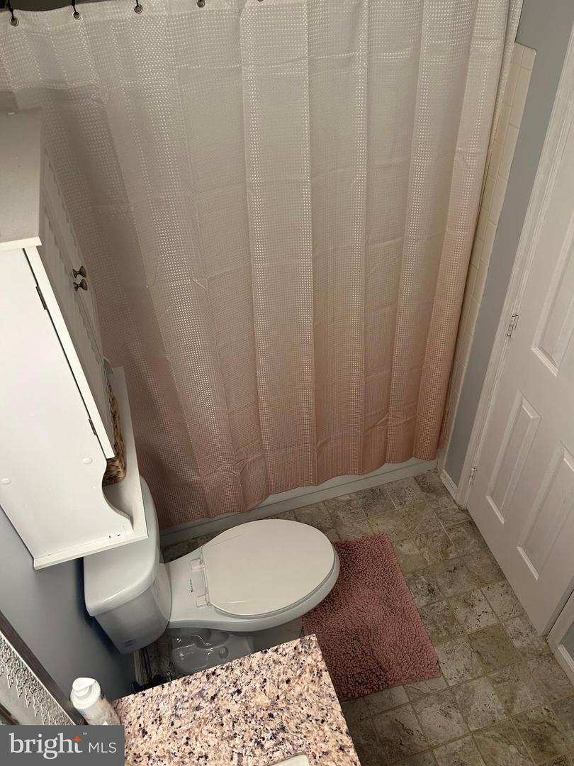 8726 WADEBROOK TER, SPRINGFIELD, Virginia 22153, 3 Bedrooms Bedrooms, ,3 BathroomsBathrooms,Residential,For sale,8726 WADEBROOK TER,VAFX2246458 MLS # VAFX2246458