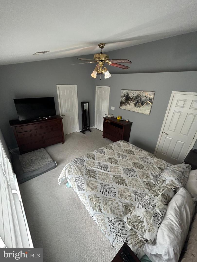 8726 WADEBROOK TER, SPRINGFIELD, Virginia 22153, 3 Bedrooms Bedrooms, ,3 BathroomsBathrooms,Residential,For sale,8726 WADEBROOK TER,VAFX2246458 MLS # VAFX2246458