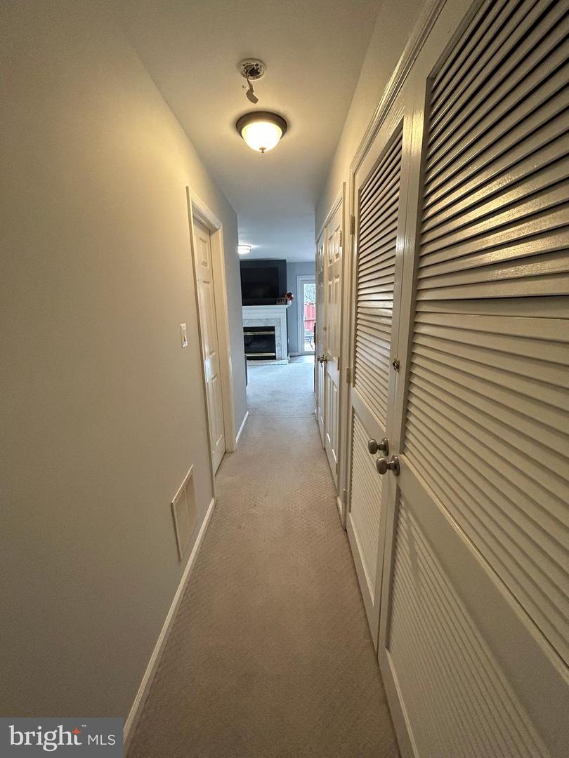 8726 WADEBROOK TER, SPRINGFIELD, Virginia 22153, 3 Bedrooms Bedrooms, ,3 BathroomsBathrooms,Residential,For sale,8726 WADEBROOK TER,VAFX2246458 MLS # VAFX2246458