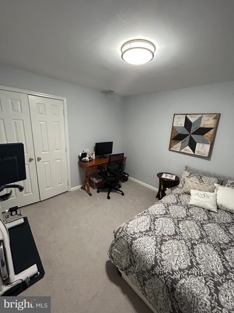 8726 WADEBROOK TER, SPRINGFIELD, Virginia 22153, 3 Bedrooms Bedrooms, ,3 BathroomsBathrooms,Residential,For sale,8726 WADEBROOK TER,VAFX2246458 MLS # VAFX2246458