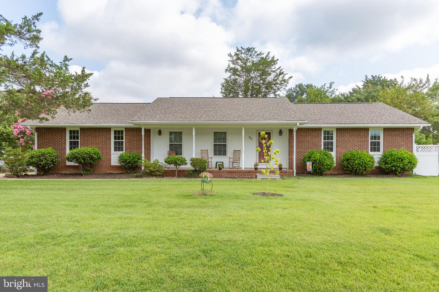 307 BUTTERNUT DR, FREDERICKSBURG, Virginia 22408, 3 Bedrooms Bedrooms, ,2 BathroomsBathrooms,Residential,For sale,307 BUTTERNUT DR,VASP2033866 MLS # VASP2033866