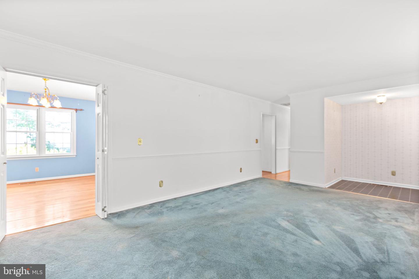 307 BUTTERNUT DR, FREDERICKSBURG, Virginia 22408, 3 Bedrooms Bedrooms, ,2 BathroomsBathrooms,Residential,For sale,307 BUTTERNUT DR,VASP2033866 MLS # VASP2033866