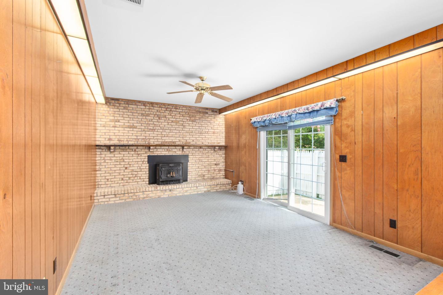307 BUTTERNUT DR, FREDERICKSBURG, Virginia 22408, 3 Bedrooms Bedrooms, ,2 BathroomsBathrooms,Residential,For sale,307 BUTTERNUT DR,VASP2033866 MLS # VASP2033866