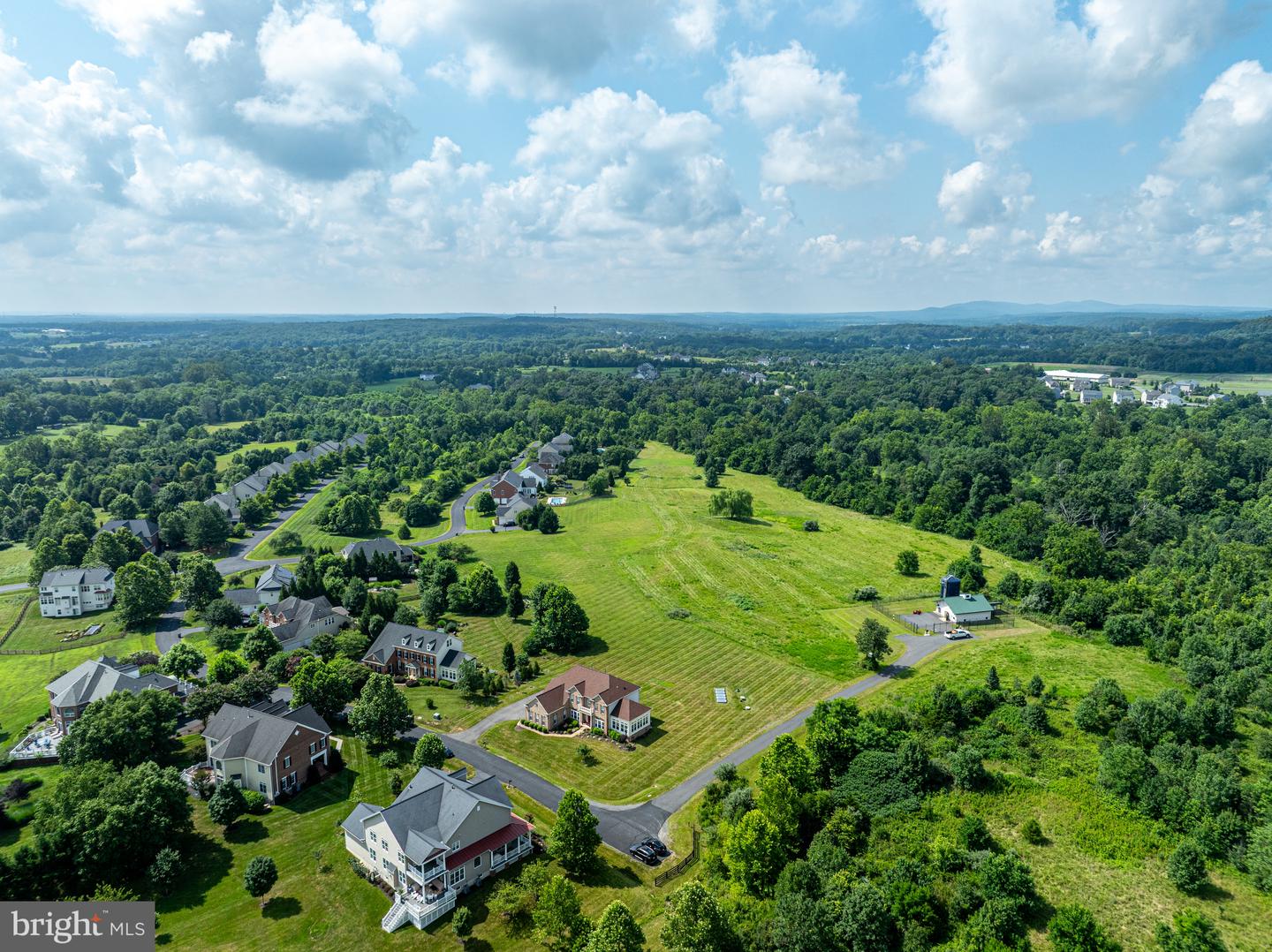 19575 ROTHBURY LN, LEESBURG, Virginia 20175, 4 Bedrooms Bedrooms, ,4 BathroomsBathrooms,Residential,For sale,19575 ROTHBURY LN,VALO2099322 MLS # VALO2099322