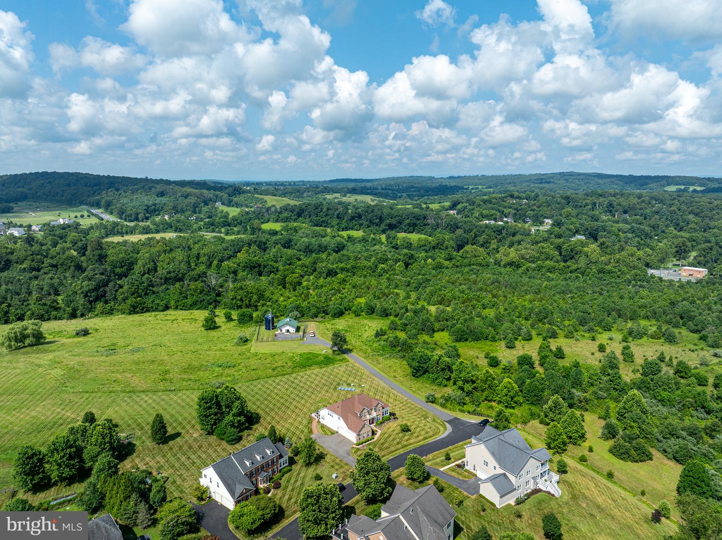 19575 ROTHBURY LN, LEESBURG, Virginia 20175, 4 Bedrooms Bedrooms, ,4 BathroomsBathrooms,Residential,For sale,19575 ROTHBURY LN,VALO2099322 MLS # VALO2099322