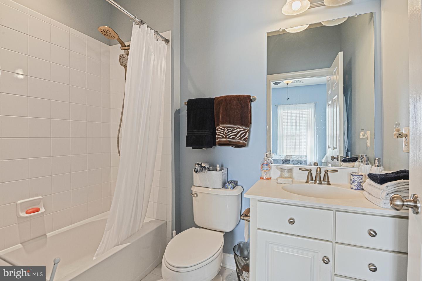 19575 ROTHBURY LN, LEESBURG, Virginia 20175, 4 Bedrooms Bedrooms, ,4 BathroomsBathrooms,Residential,For sale,19575 ROTHBURY LN,VALO2099322 MLS # VALO2099322