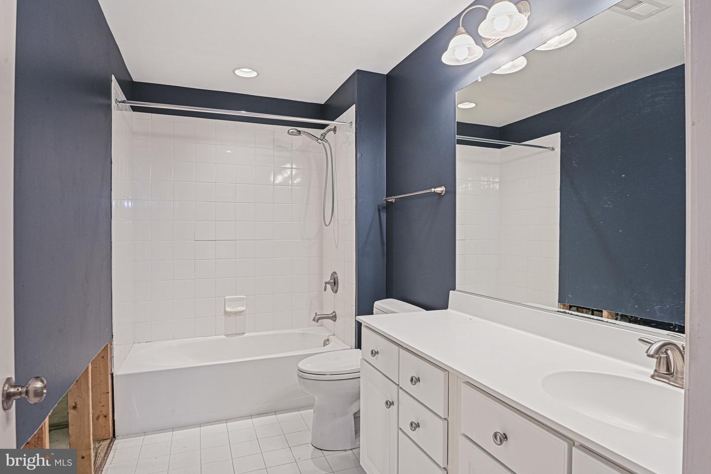 19575 ROTHBURY LN, LEESBURG, Virginia 20175, 4 Bedrooms Bedrooms, ,4 BathroomsBathrooms,Residential,For sale,19575 ROTHBURY LN,VALO2099322 MLS # VALO2099322