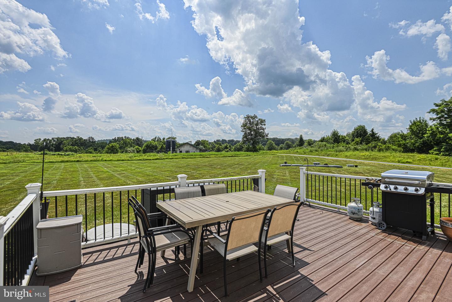 19575 ROTHBURY LN, LEESBURG, Virginia 20175, 4 Bedrooms Bedrooms, ,4 BathroomsBathrooms,Residential,For sale,19575 ROTHBURY LN,VALO2099322 MLS # VALO2099322