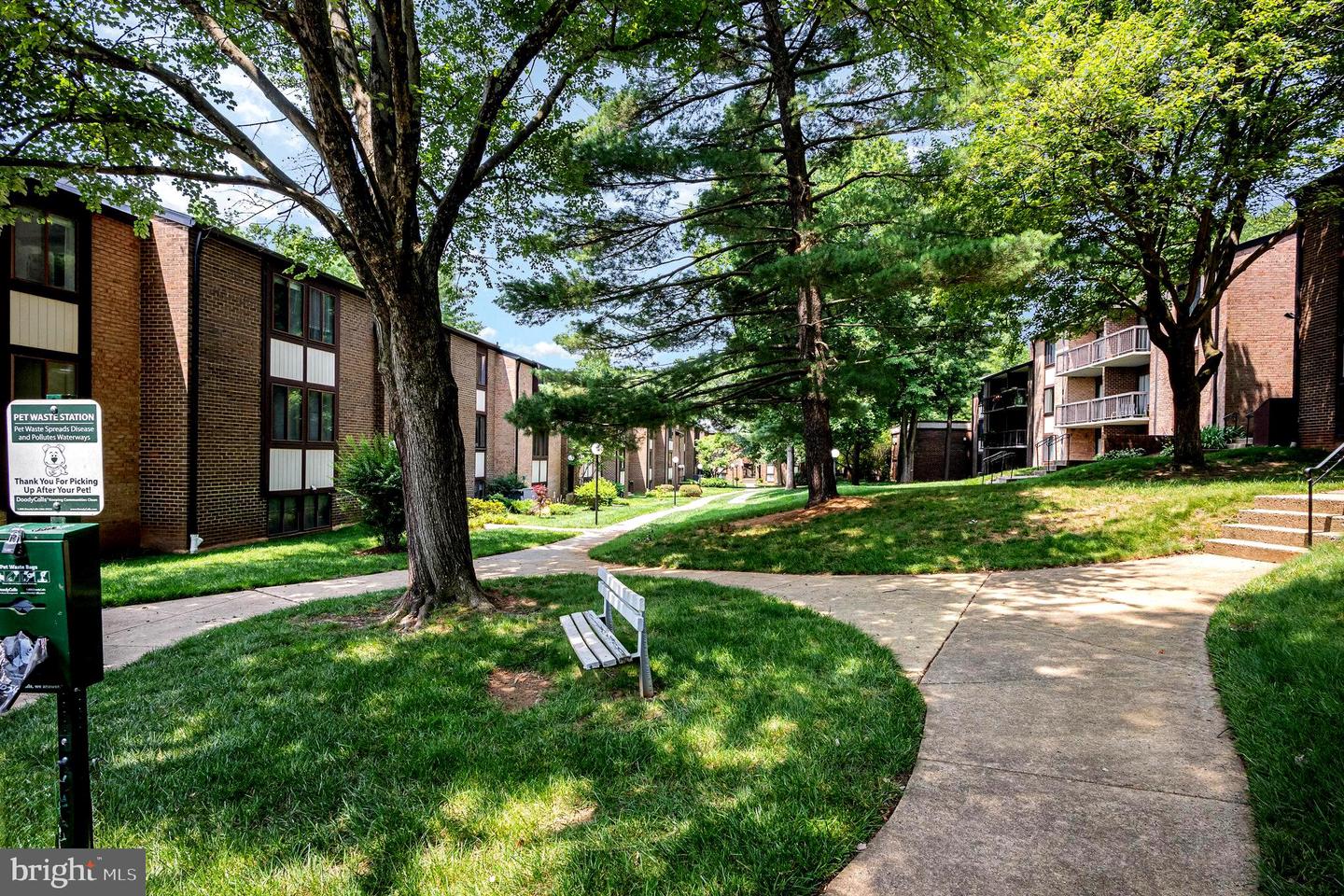 9720 KINGSBRIDGE DR #302, FAIRFAX, Virginia 22031, 2 Bedrooms Bedrooms, ,1 BathroomBathrooms,Residential,For sale,9720 KINGSBRIDGE DR #302,VAFX2246960 MLS # VAFX2246960