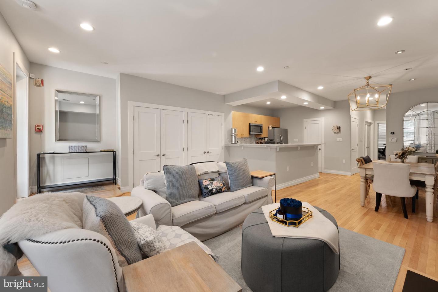 1622 19TH ST NW #1, WASHINGTON, District Of Columbia 20009, 2 Bedrooms Bedrooms, ,2 BathroomsBathrooms,Residential,For sale,1622 19TH ST NW #1,DCDC2207356 MLS # DCDC2207356
