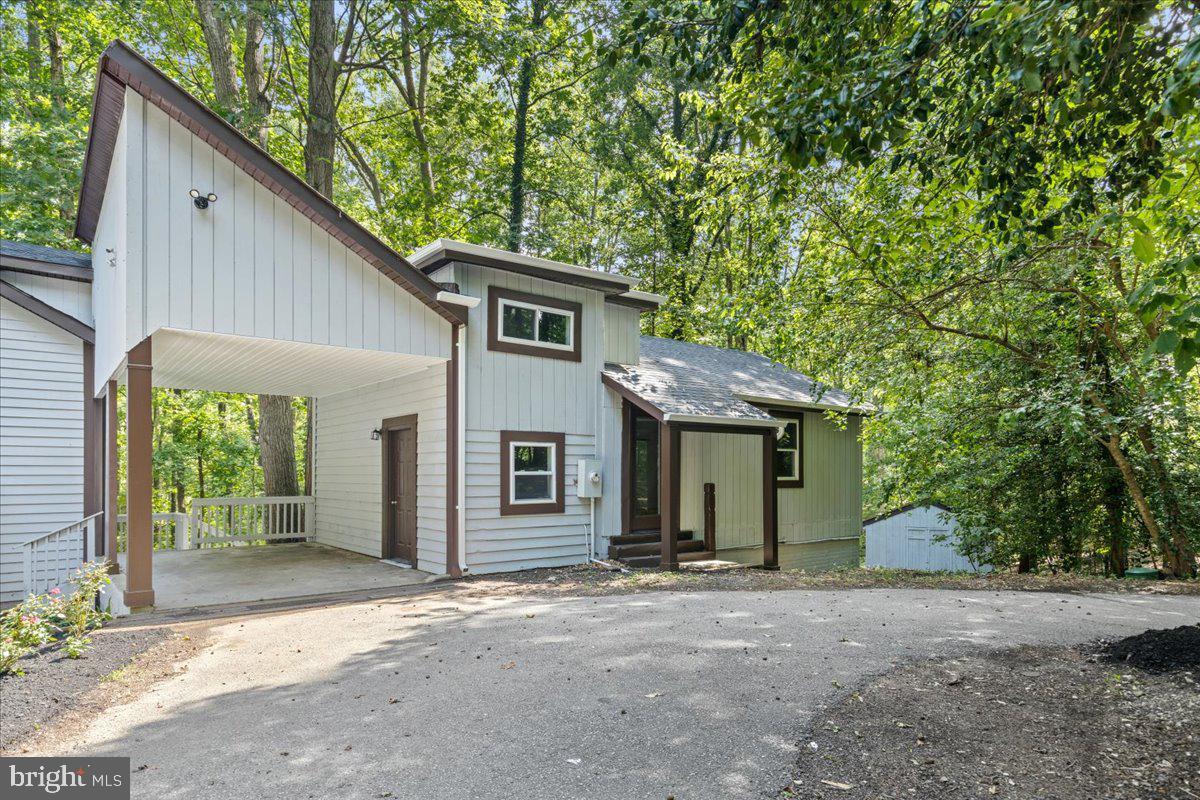3050 PATRIOT LN, FREDERICKSBURG, Virginia 22408, 4 Bedrooms Bedrooms, ,3 BathroomsBathrooms,Residential,For sale,3050 PATRIOT LN,VASP2034372 MLS # VASP2034372