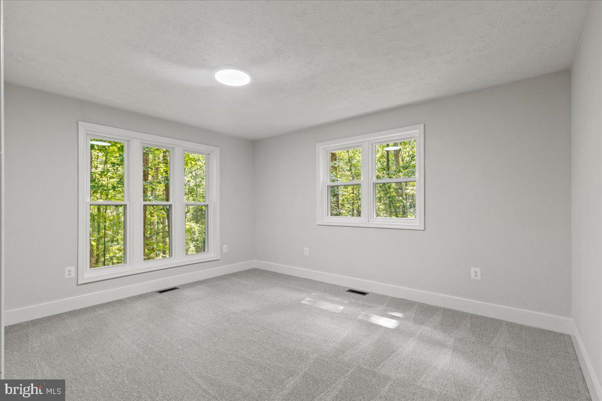 3050 PATRIOT LN, FREDERICKSBURG, Virginia 22408, 4 Bedrooms Bedrooms, ,3 BathroomsBathrooms,Residential,For sale,3050 PATRIOT LN,VASP2034372 MLS # VASP2034372