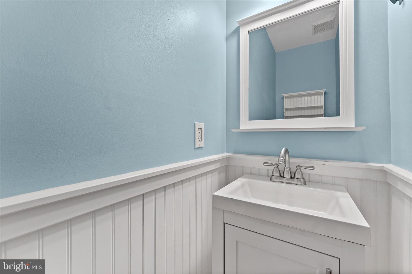 20793 CROSS TIMBER DR, ASHBURN, Virginia 20147, 3 Bedrooms Bedrooms, ,3 BathroomsBathrooms,Residential,For sale,20793 CROSS TIMBER DR,VALO2101098 MLS # VALO2101098