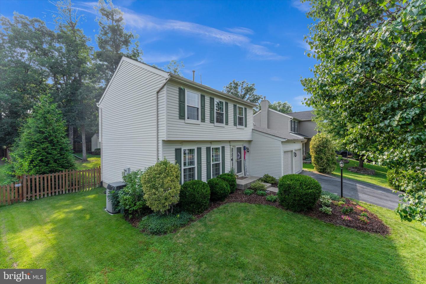 20793 CROSS TIMBER DR, ASHBURN, Virginia 20147, 3 Bedrooms Bedrooms, ,3 BathroomsBathrooms,Residential,For sale,20793 CROSS TIMBER DR,VALO2101098 MLS # VALO2101098