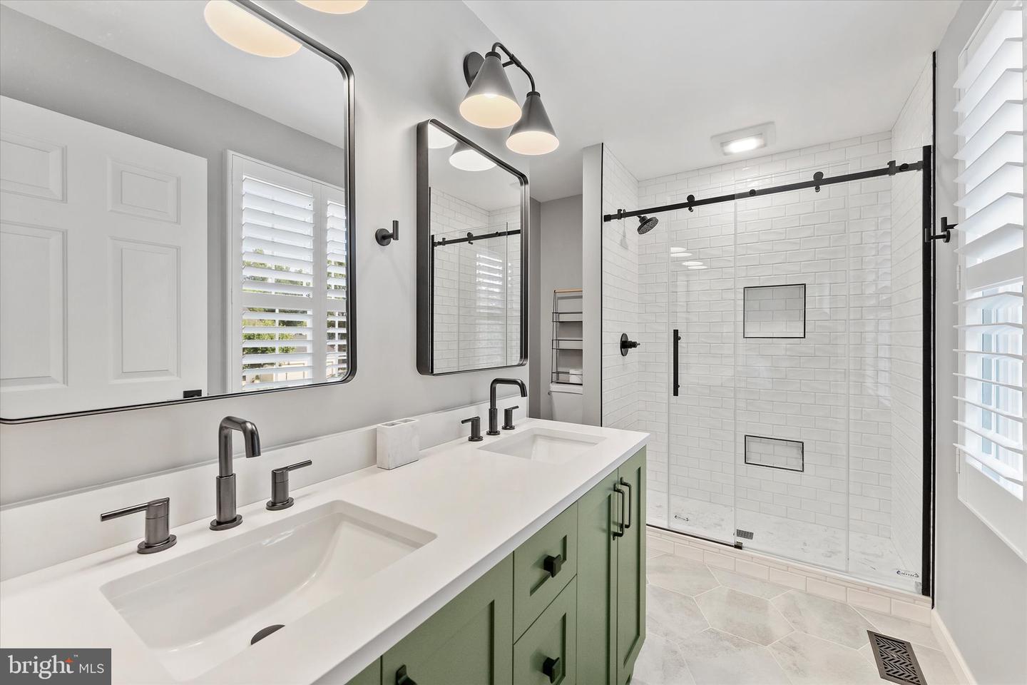 20793 CROSS TIMBER DR, ASHBURN, Virginia 20147, 3 Bedrooms Bedrooms, ,3 BathroomsBathrooms,Residential,For sale,20793 CROSS TIMBER DR,VALO2101098 MLS # VALO2101098