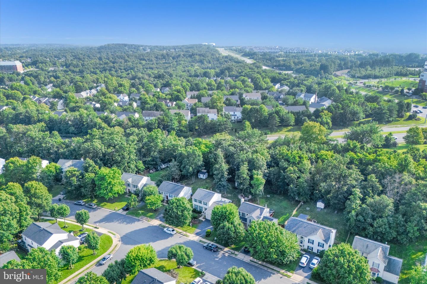20793 CROSS TIMBER DR, ASHBURN, Virginia 20147, 3 Bedrooms Bedrooms, ,3 BathroomsBathrooms,Residential,For sale,20793 CROSS TIMBER DR,VALO2101098 MLS # VALO2101098