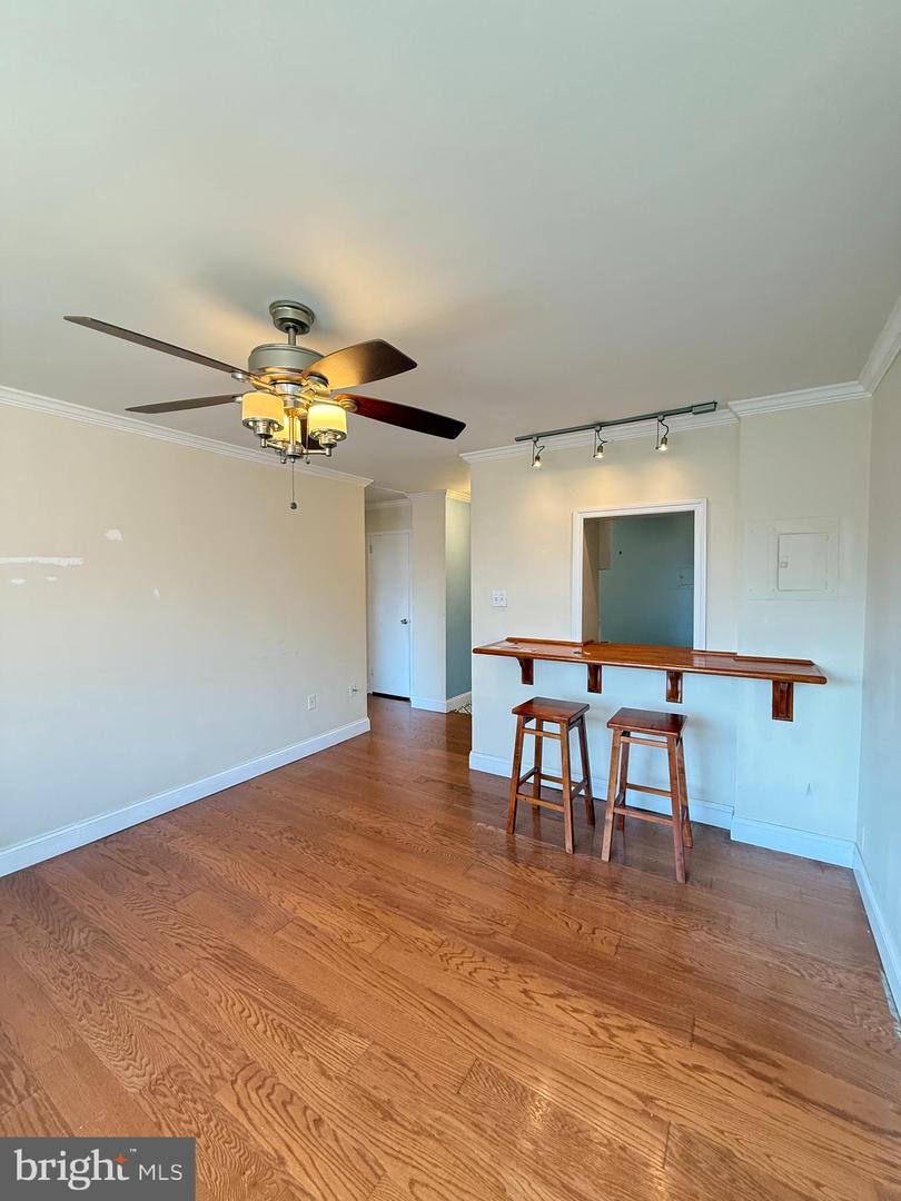 1111 ARLINGTON BLVD #940, ARLINGTON, Virginia 22209, 1 Bedroom Bedrooms, ,1 BathroomBathrooms,Residential,For sale,1111 ARLINGTON BLVD #940,VAAR2060140 MLS # VAAR2060140