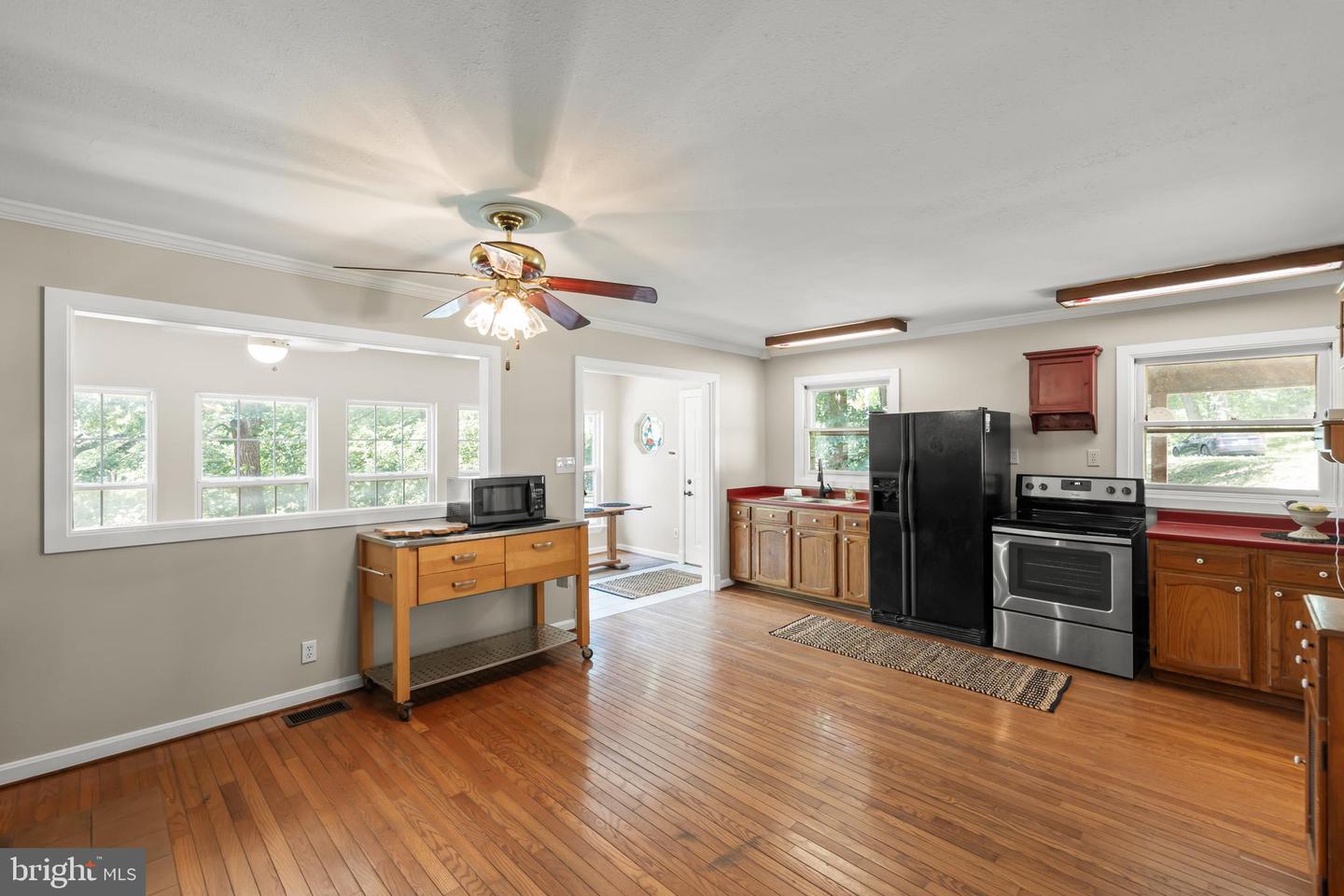 1959 DRUMMER HILL RD, FRONT ROYAL, Virginia 22630, 2 Bedrooms Bedrooms, ,1 BathroomBathrooms,Residential,For sale,1959 DRUMMER HILL RD,VAWR2011624 MLS # VAWR2011624