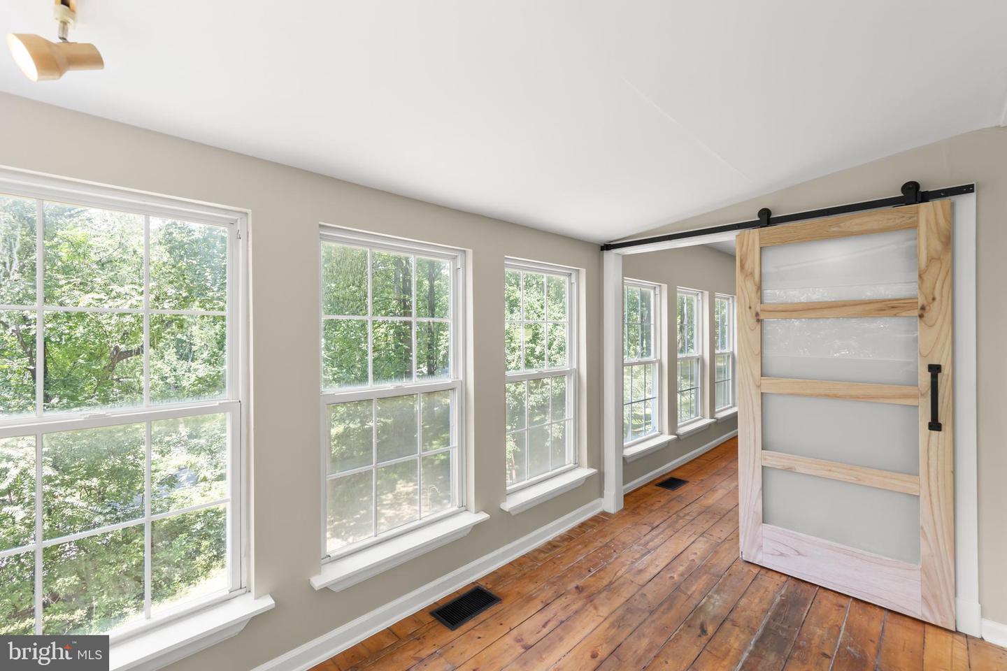 1959 DRUMMER HILL RD, FRONT ROYAL, Virginia 22630, 2 Bedrooms Bedrooms, ,1 BathroomBathrooms,Residential,For sale,1959 DRUMMER HILL RD,VAWR2011624 MLS # VAWR2011624