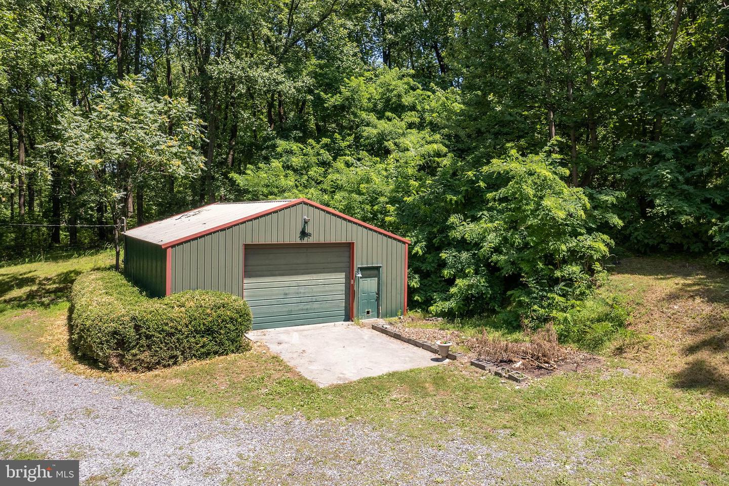 1959 DRUMMER HILL RD, FRONT ROYAL, Virginia 22630, 2 Bedrooms Bedrooms, ,1 BathroomBathrooms,Residential,For sale,1959 DRUMMER HILL RD,VAWR2011624 MLS # VAWR2011624