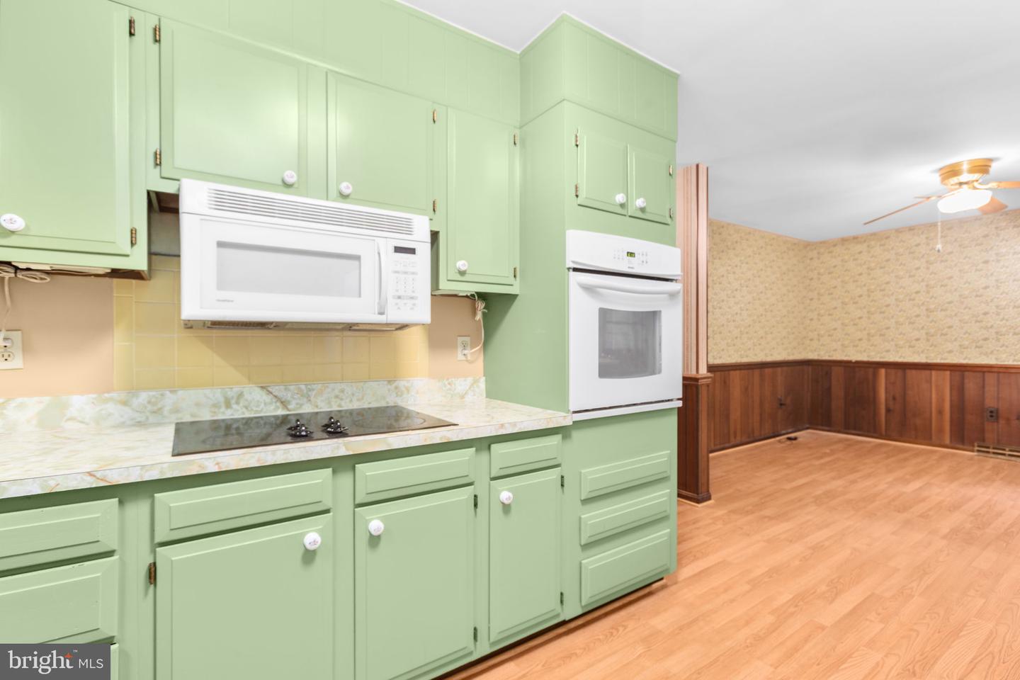 8305 OLD PLANK RD, FREDERICKSBURG, Virginia 22407, 3 Bedrooms Bedrooms, ,2 BathroomsBathrooms,Residential,For sale,8305 OLD PLANK RD,VASP2034562 MLS # VASP2034562