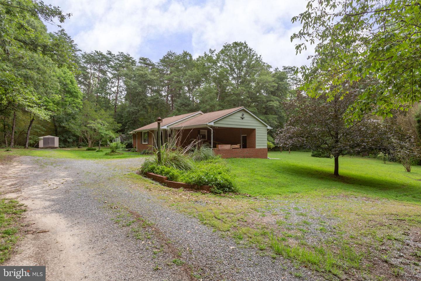 8305 OLD PLANK RD, FREDERICKSBURG, Virginia 22407, 3 Bedrooms Bedrooms, ,2 BathroomsBathrooms,Residential,For sale,8305 OLD PLANK RD,VASP2034562 MLS # VASP2034562