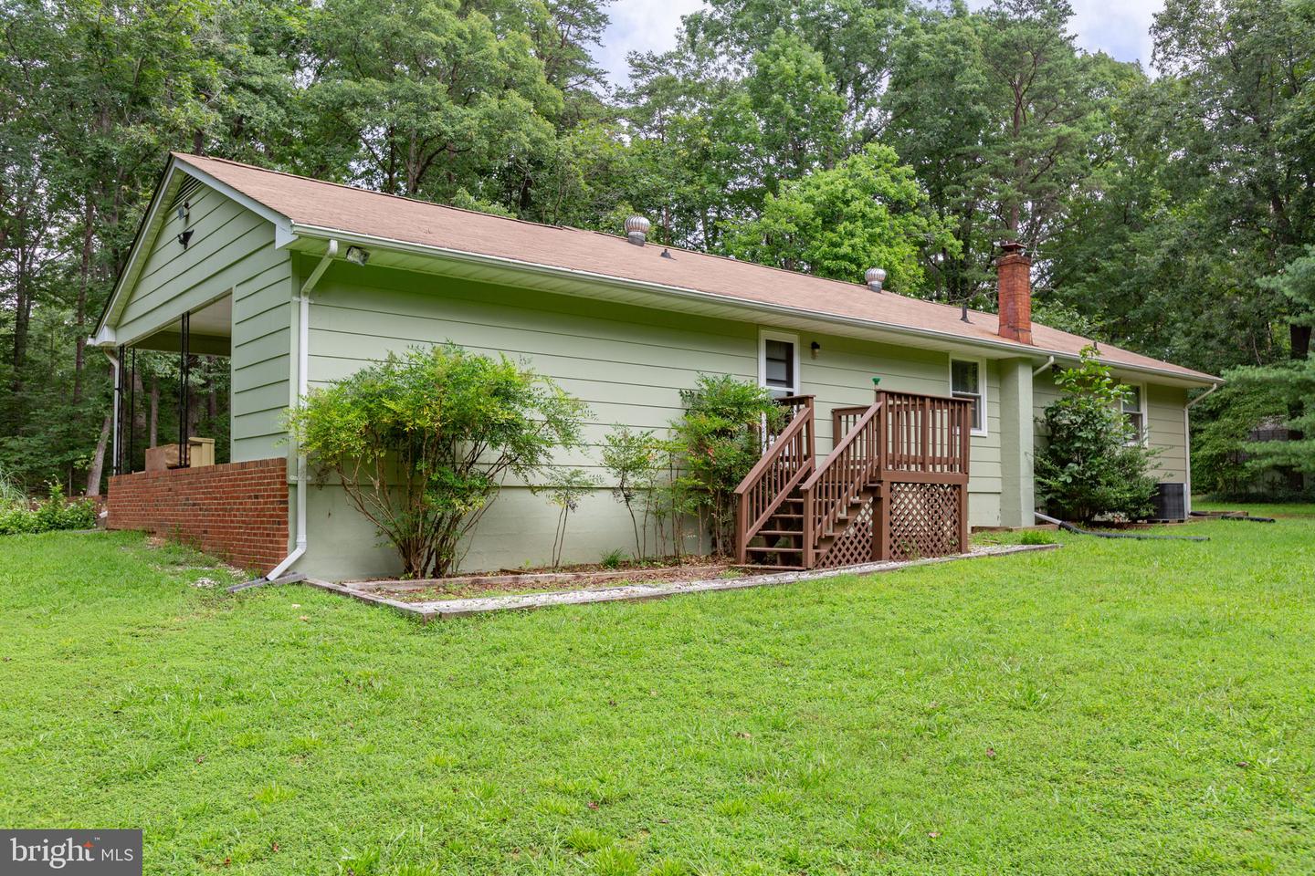 8305 OLD PLANK RD, FREDERICKSBURG, Virginia 22407, 3 Bedrooms Bedrooms, ,2 BathroomsBathrooms,Residential,For sale,8305 OLD PLANK RD,VASP2034562 MLS # VASP2034562