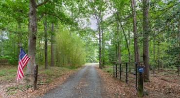 8305 OLD PLANK RD, FREDERICKSBURG, Virginia 22407, 3 Bedrooms Bedrooms, ,2 BathroomsBathrooms,Residential,For sale,8305 OLD PLANK RD,VASP2034562 MLS # VASP2034562