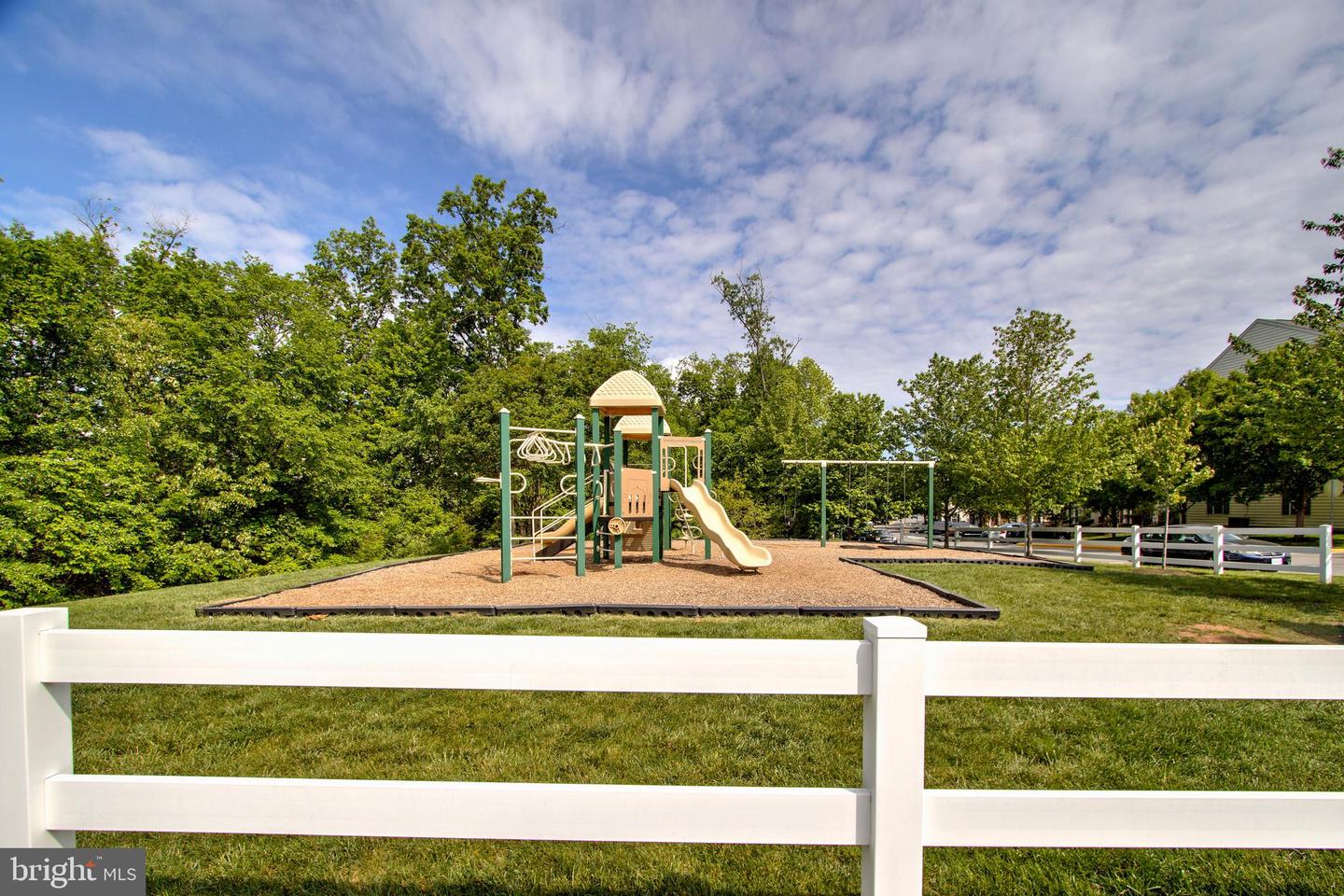 13891 GARY FISHER TRL, GAINESVILLE, Virginia 20155, 3 Bedrooms Bedrooms, ,2 BathroomsBathrooms,Residential,For sale,13891 GARY FISHER TRL,VAPW2098828 MLS # VAPW2098828