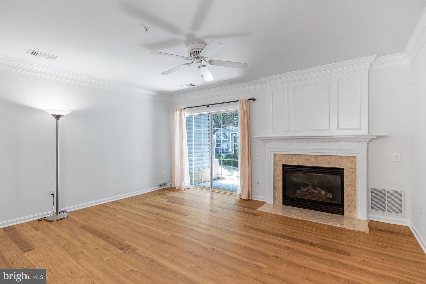 7028 FALLS REACH DR, FALLS CHURCH, Virginia 22043, 2 Bedrooms Bedrooms, ,2 BathroomsBathrooms,Residential,For sale,7028 FALLS REACH DR,VAFX2254646 MLS # VAFX2254646