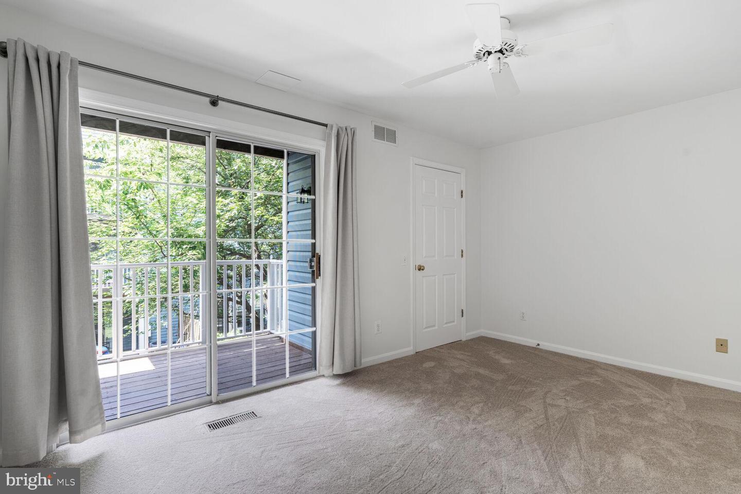 7028 FALLS REACH DR, FALLS CHURCH, Virginia 22043, 2 Bedrooms Bedrooms, ,2 BathroomsBathrooms,Residential,For sale,7028 FALLS REACH DR,VAFX2254646 MLS # VAFX2254646