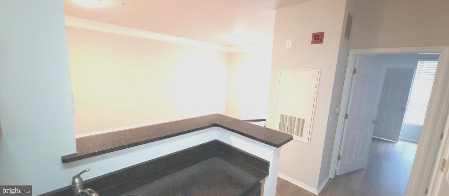 1580 SPRING GATE DR #4111, MCLEAN, Virginia 22102, 1 Bedroom Bedrooms, ,1 BathroomBathrooms,Residential,For sale,1580 SPRING GATE DR #4111,VAFX2254648 MLS # VAFX2254648